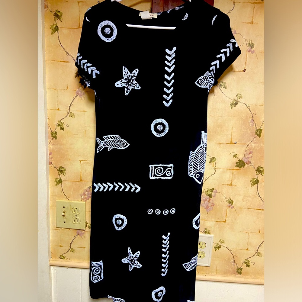 Women’s Dress Medium Fish Shells
